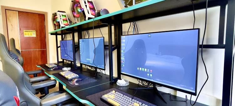 银河电竞公寓(赣州站巨亿万达广场店)图片