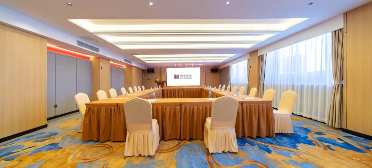 柏曼酒店(佛山广佛路嘉洲广场店)图片