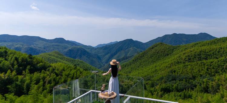 安吉咪奇·环景高山温泉滑雪亲子度假美墅(江南天池滑雪场店)图片