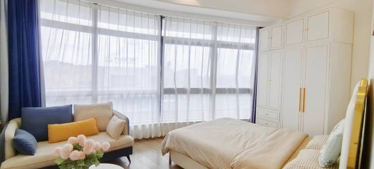 暖居公寓酒店(衢州高铁站万达广场店)图片