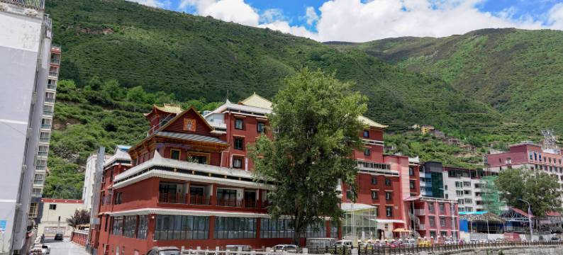 马尔康嘉绒大酒店图片