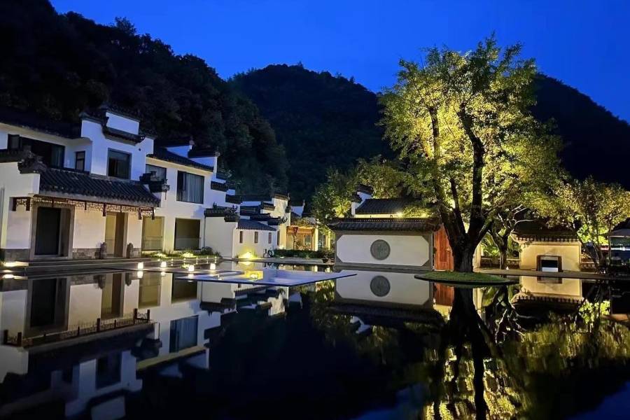 宣安·懸崖度假民宿(涇縣皖南川藏線月亮灣風景區店)