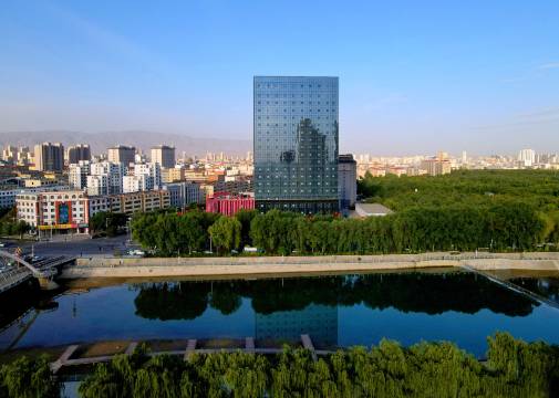 武威滨湖酒店(凉州植物园天马湖景区店)图片