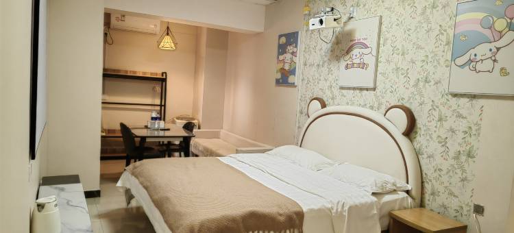 拾光里影音民宿(小寨金莎国际店)图片