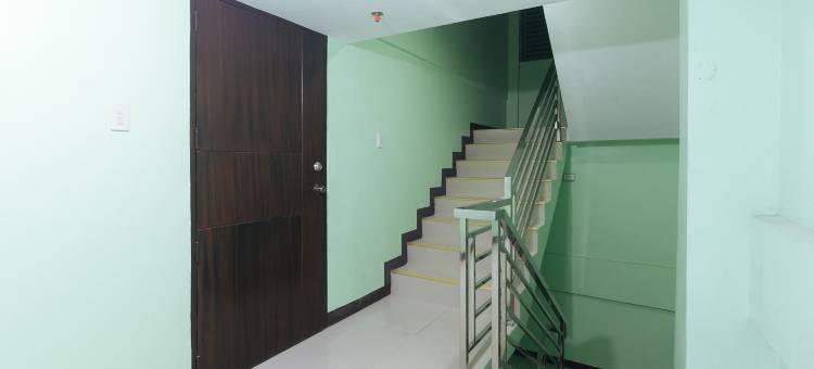 红多兹酒店近EDSA夏令营(RedDoorz near EDSA Camp Crame)图片