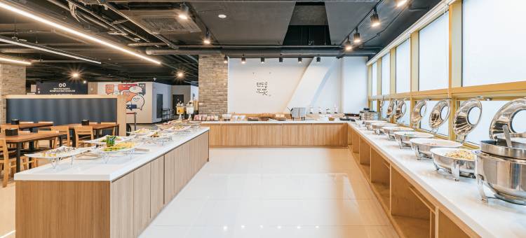 济州西归浦肯尼酒店(Kenny Stay Jeju Seogwipo)图片