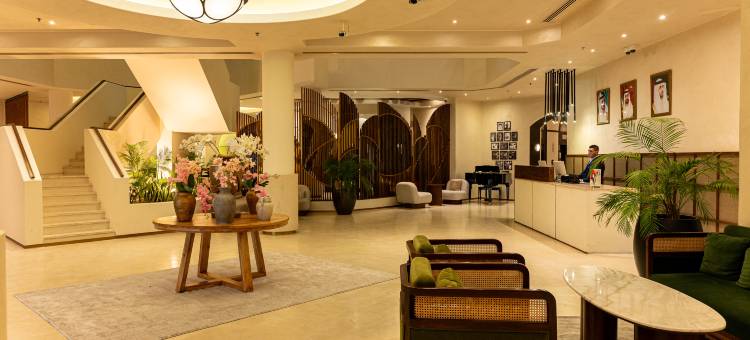 尊贵湾酒店(Majestic Cove Hotel)图片