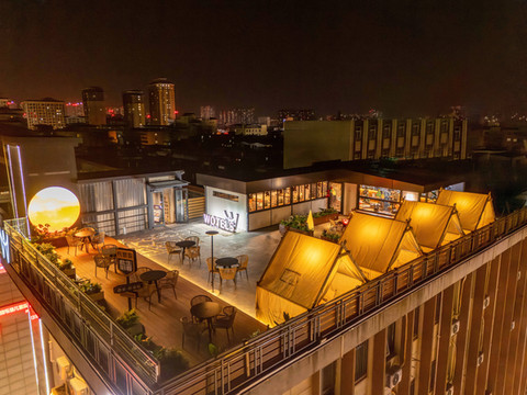 万澳致选酒店(临潼华清池地铁站店)