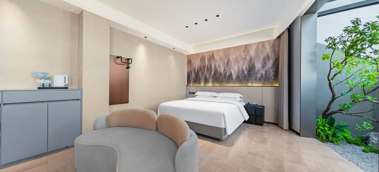 雅朵艺术酒店(潢川会展中心三环路店)图片