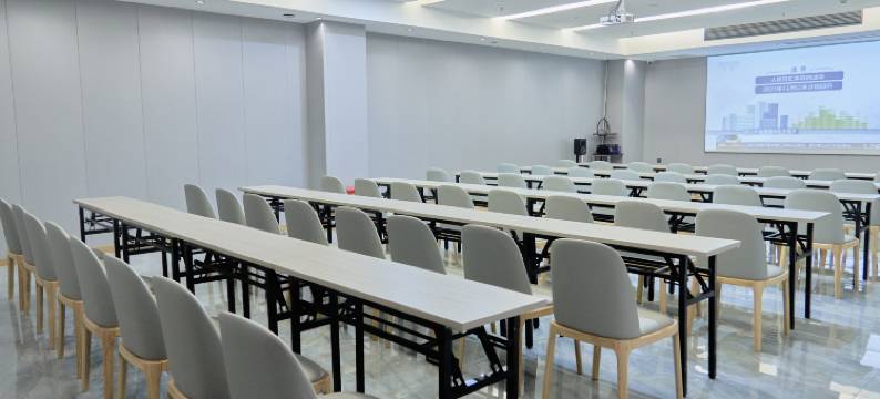 简诺印记酒店(库尔勒站巴州博物馆中心店)图片