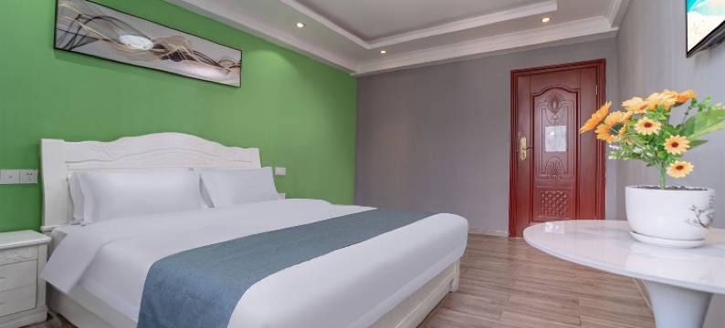 铂漫酒店(广西大学秀灵路地铁站店)图片