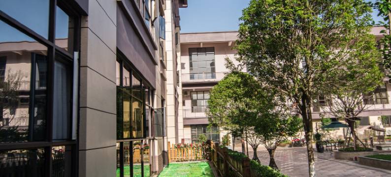 锦绣小贝壳酒店(乐至县政府大地春园林美食城店)图片