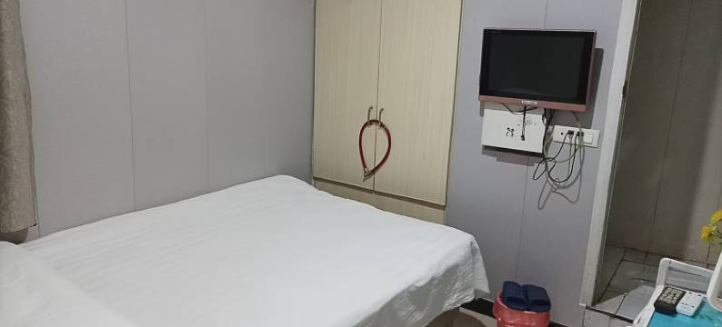 王集宾馆(襄阳火车站店)图片