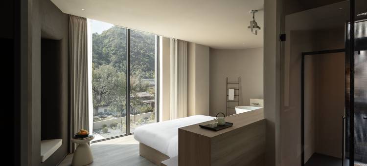 山川瘾·设计师建筑美宿(OMG心跳乐园店)图片