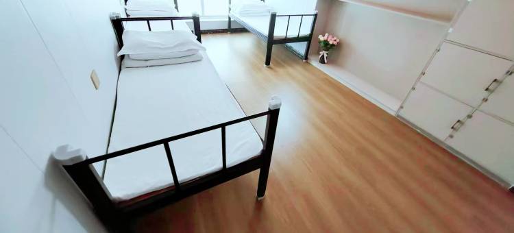 青岛郗米豆公寓(台东步行街店)图片