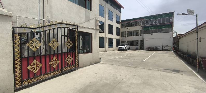 若尔盖唐克避暑山庄图片