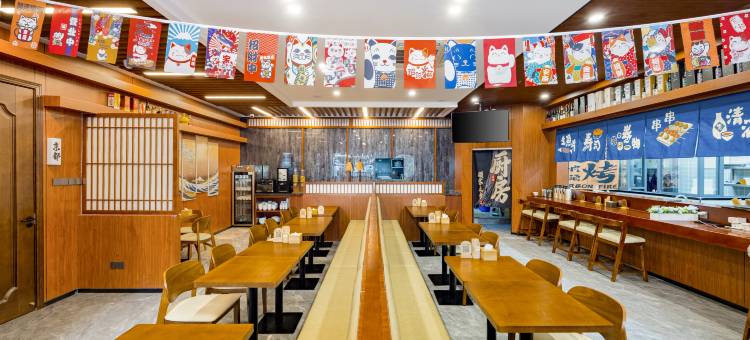 艾丽思酒店(威海高铁站万达广场店)图片