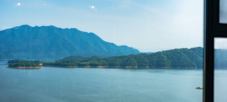 千岛湖壹号湖景度假公寓(欢乐水世界店)图片