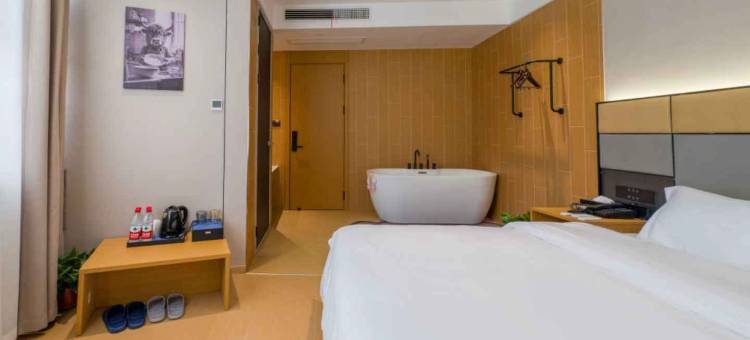 泊悦酒店(开封火车站店)图片