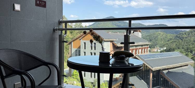 格林温泉美宿(姑婆山旅游度假区集散中心店)图片