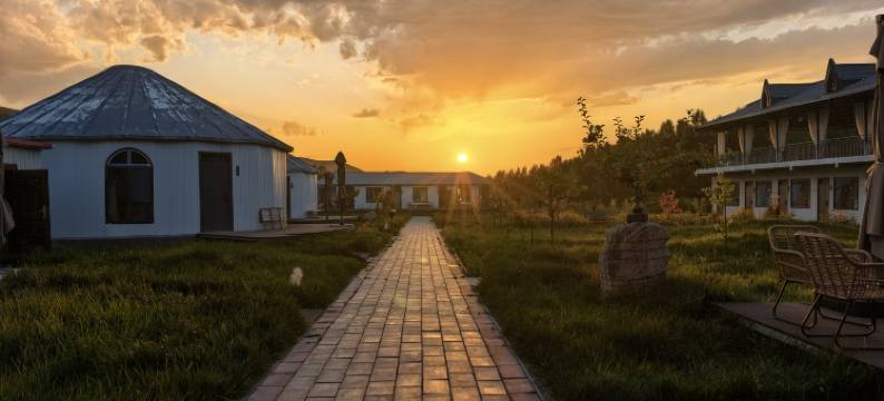 库尔德宁临水居民宿图片