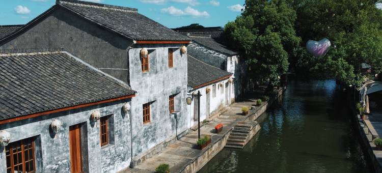 听涧·东浦|玖意淌私汤度假民宿(绍兴黄酒小镇店)图片