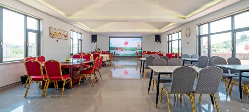 葛根高勒民宿(乌兰布统草原景区店)图片