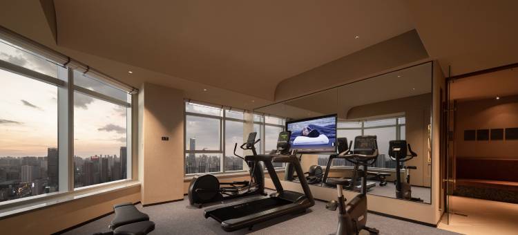 武汉国际广场江汉路亚朵酒店图片