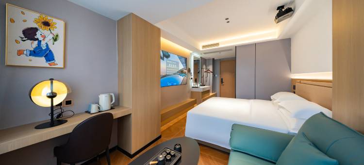 汕头菲乐·美居酒店(万象城龙眼南路美食街店)图片