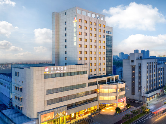 东方大酒店(桐乡万象汇凤鸣公园店)