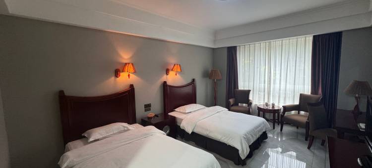 承德兴隆溶洞酒店图片