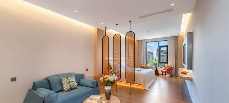 犀鸟谷假日酒店(芒市广场店)图片