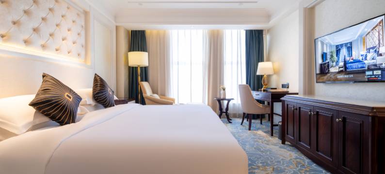 Smile·凤凰大酒店(遵义国贸春天百货购物中心店)图片