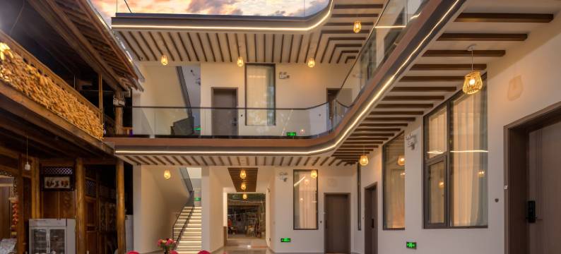 腾冲银杏村伊珍.苏杭秋温泉客栈图片