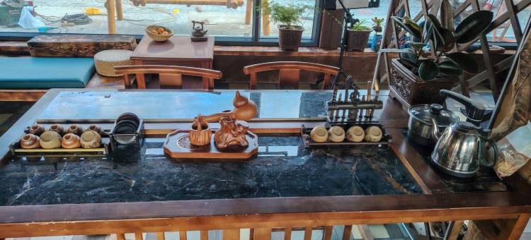 库尔德宁山与居民宿图片