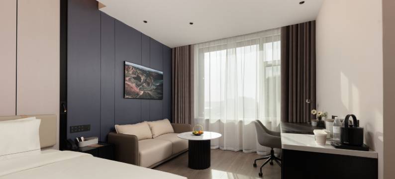 呼和浩特大召寺鄂尔多斯大街亚朵酒店图片