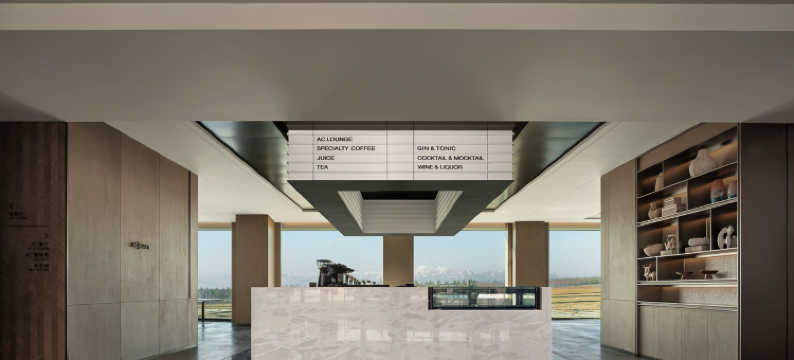 赛里木湖万豪AC酒店图片