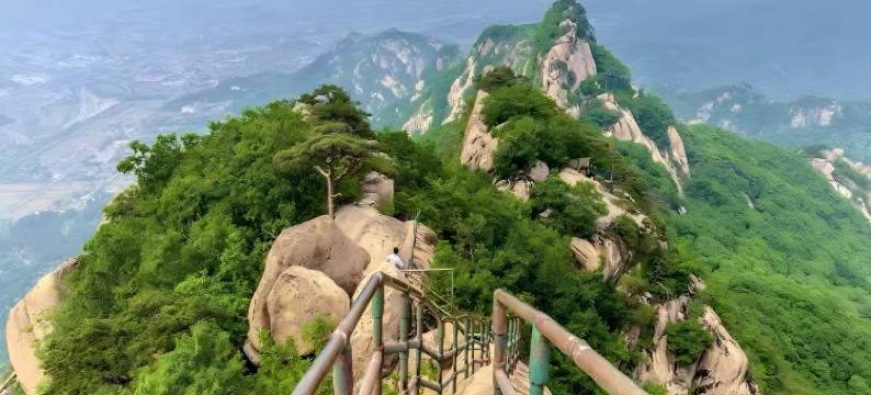 凤城•嘉豪商务酒店(凤凰城中心客运站体育馆店)图片