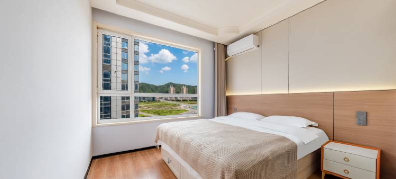 怡蓝湾•朴宿(大连星海广场地铁站店)图片