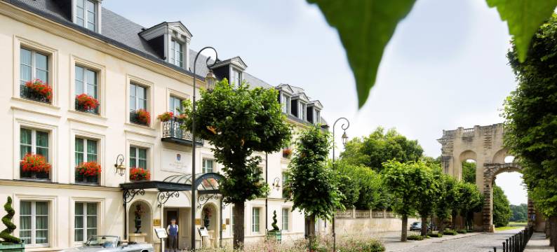 奥伯格杜迪鲍米酒店(Auberge du Jeu de Paume)图片