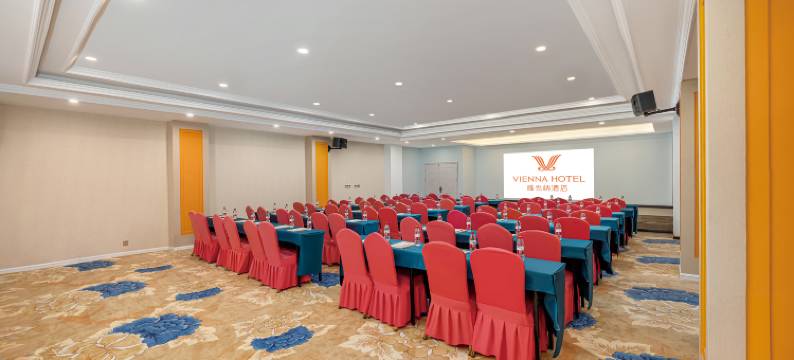 维也纳酒店(茂县古羌城店)图片