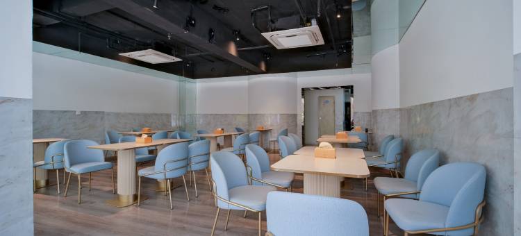 如家UP华驿智旅酒店(西双版纳景洪告庄西双景店)图片