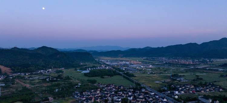 花筑·清屿民宿(桐庐OMG心跳乐园店)图片