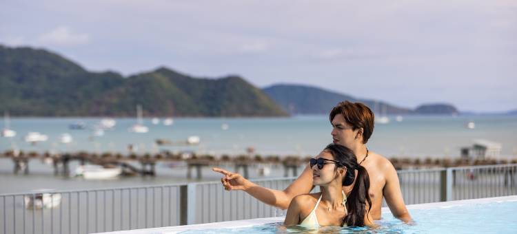 SHIN Arch39 普吉海景精品酒店(SHIN Arch39 Phuket Beach Front)图片