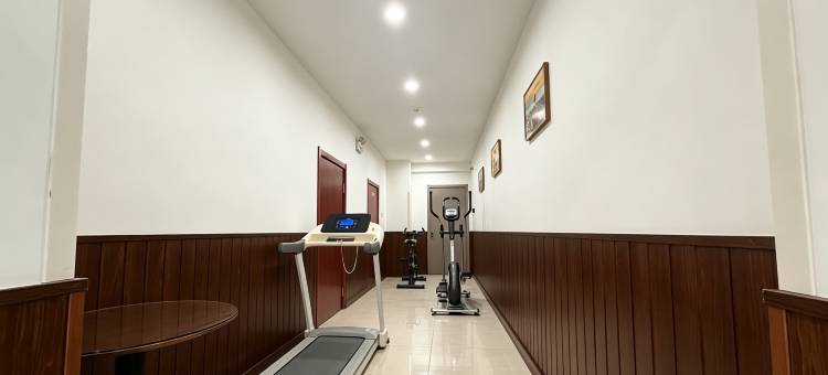 万家湖畔假日酒店(长春南湖公园桂林路店)图片