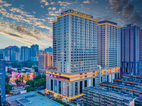 万澳酒店(西安大雁塔小寨地铁站店)