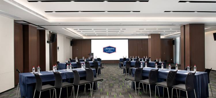 广州火车站希尔顿欢朋酒店图片