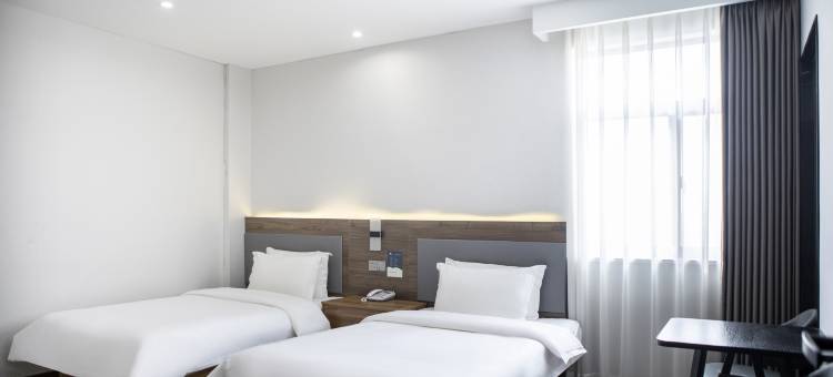 海纳百川酒店(利辛七彩世界购物广场店)图片