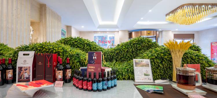 芷江和平国际酒店(龙津风雨桥店)图片