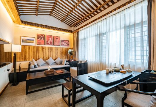 Kelian Huiyashu (Longyan Yongding Hakka Ancient Town Branch) Hotel Overview